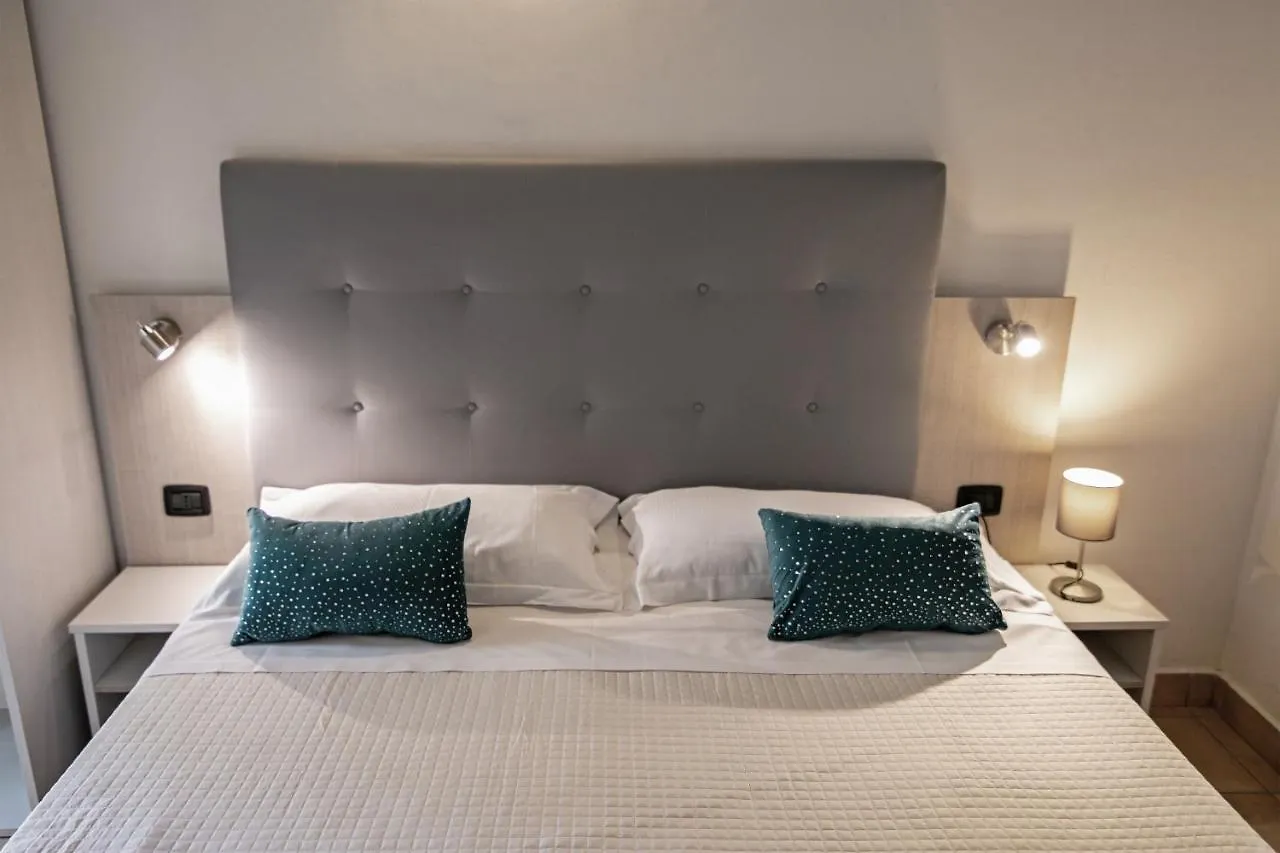 Hotel Noah Rimini 3*,